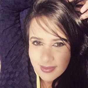 Meet your Posher, Lorena